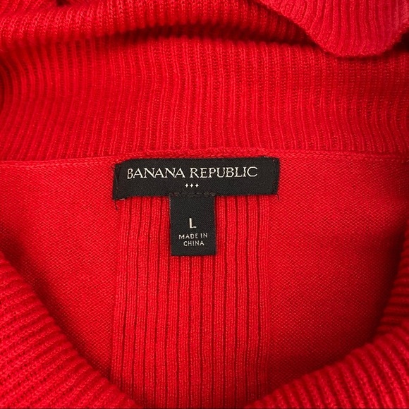 Banana Republic Red Cowl Neck Sweater - Picture 6 of 7
